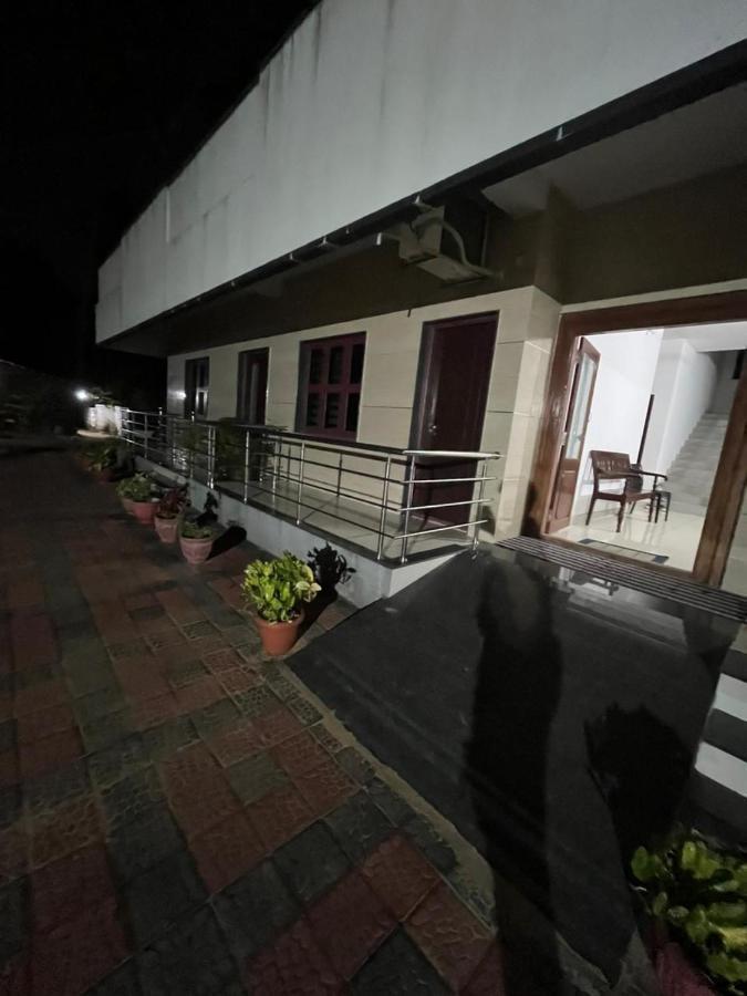 Beach Faceing Rooms With Private Beach Kalyānpur Eksteriør bilde