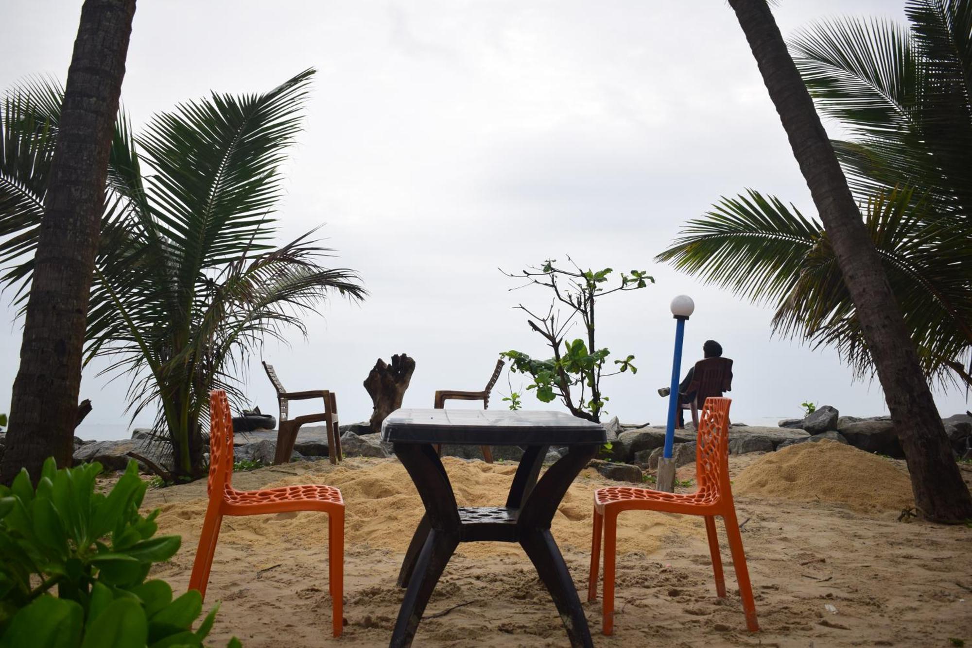 Beach Faceing Rooms With Private Beach Kalyānpur Eksteriør bilde